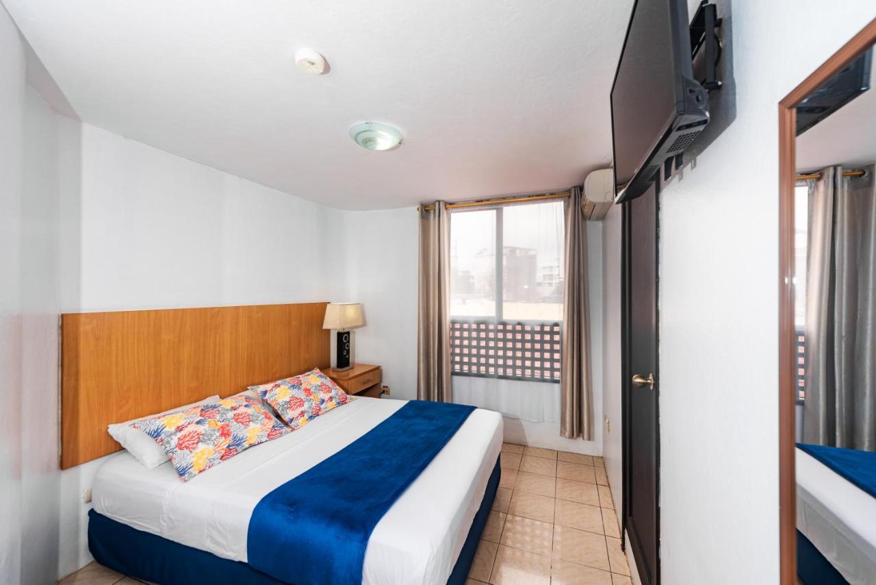 Hostal North Seymour ปูแอร์โตอาโยรา ภายนอก รูปภาพ
